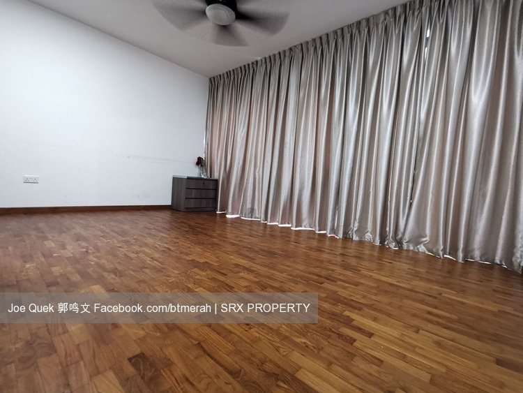 Esparina Residences (D19), Condominium #199756092